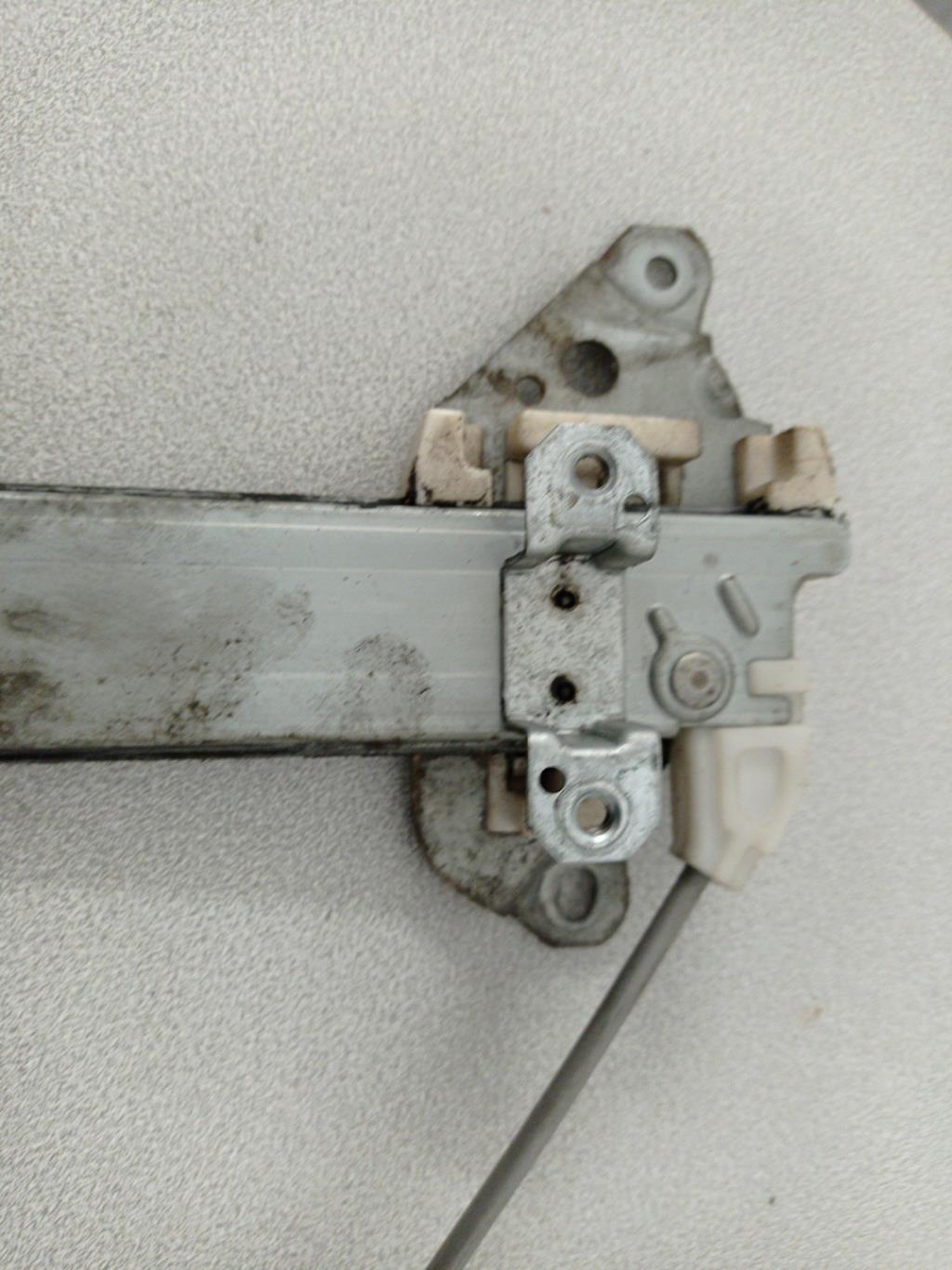 Alzacristalli elettrico anteriore sinistro NISSAN ALMERA 1 PHASE 1 Gasolina - 1