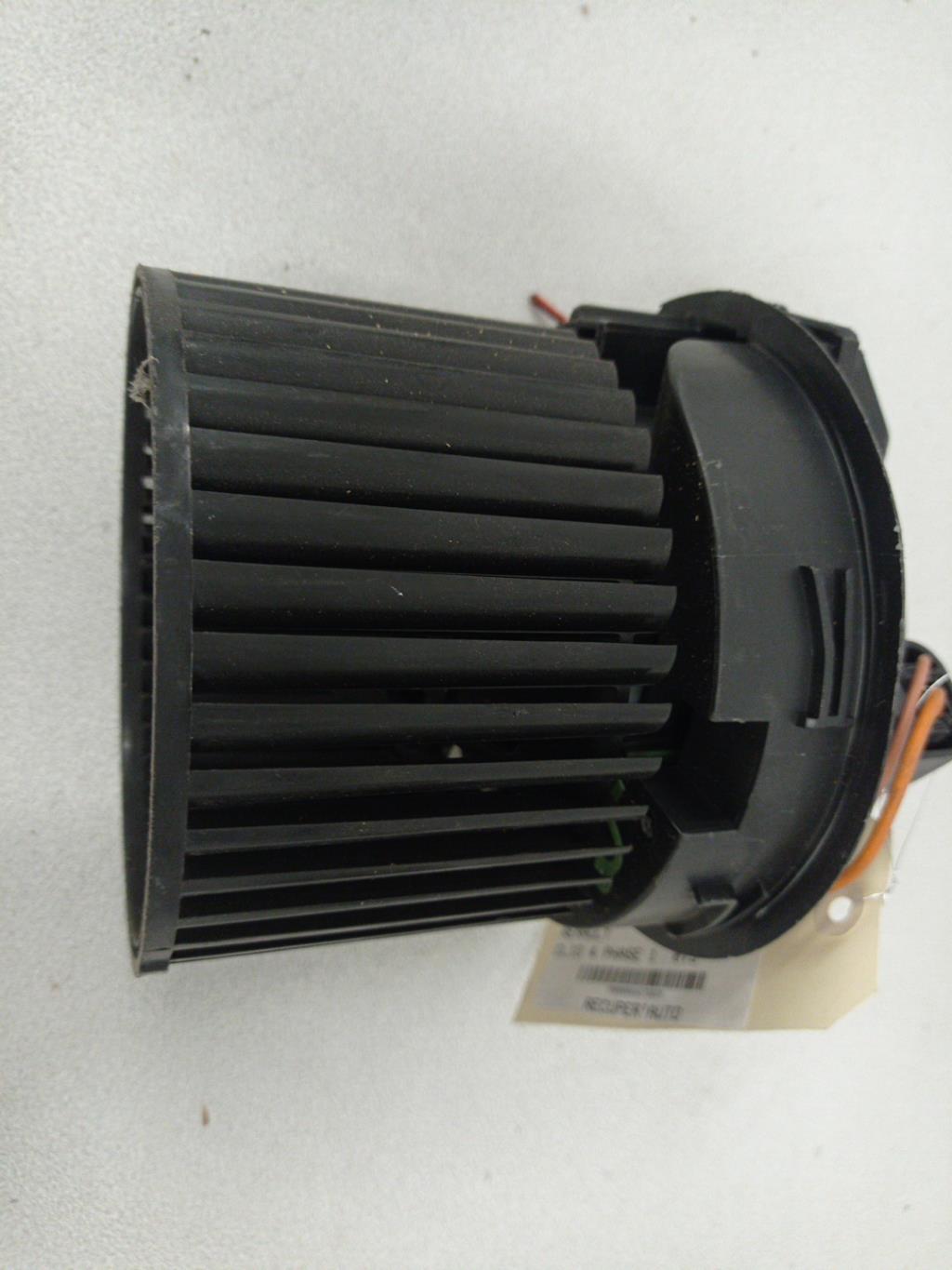 Ventilateur chauffage RENAULT CLIO 4 PHASE 1 Essence - 1