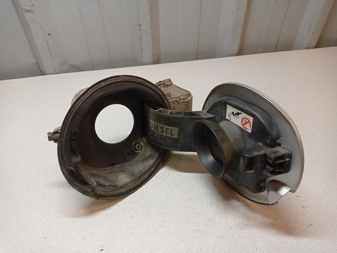 Trappe d'essence RENAULT MEGANE 3 PHASE 1 Diesel - 1