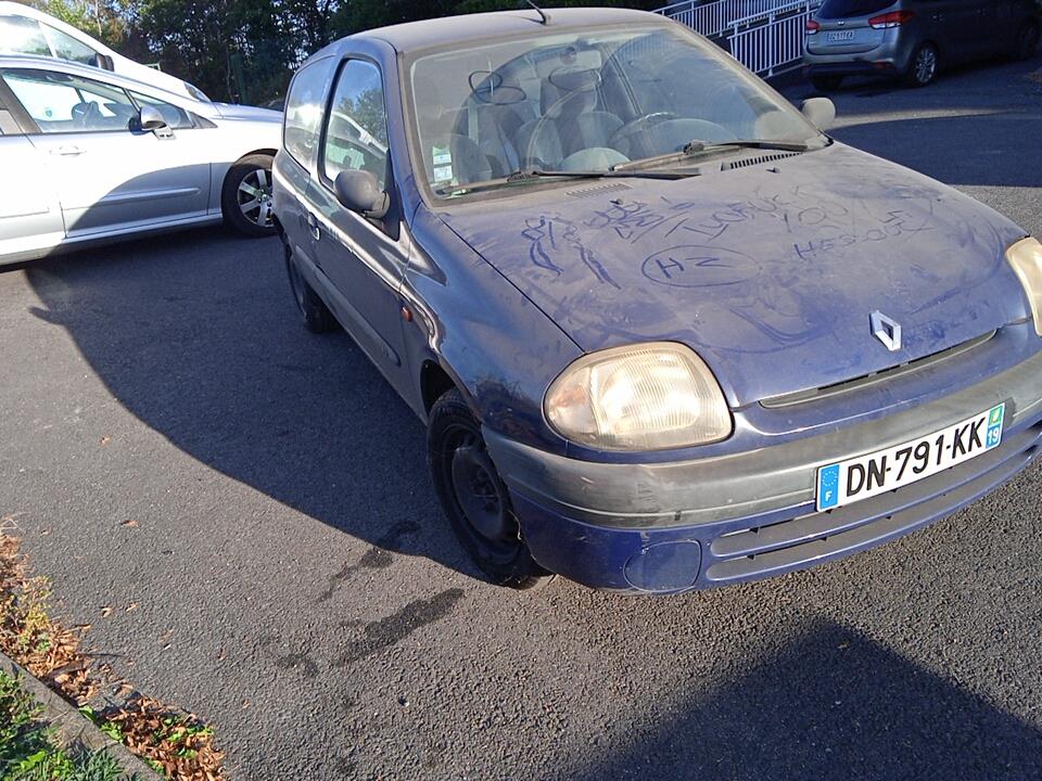 Plage arriere RENAULT CLIO 2 PHASE 1 Essence - 1