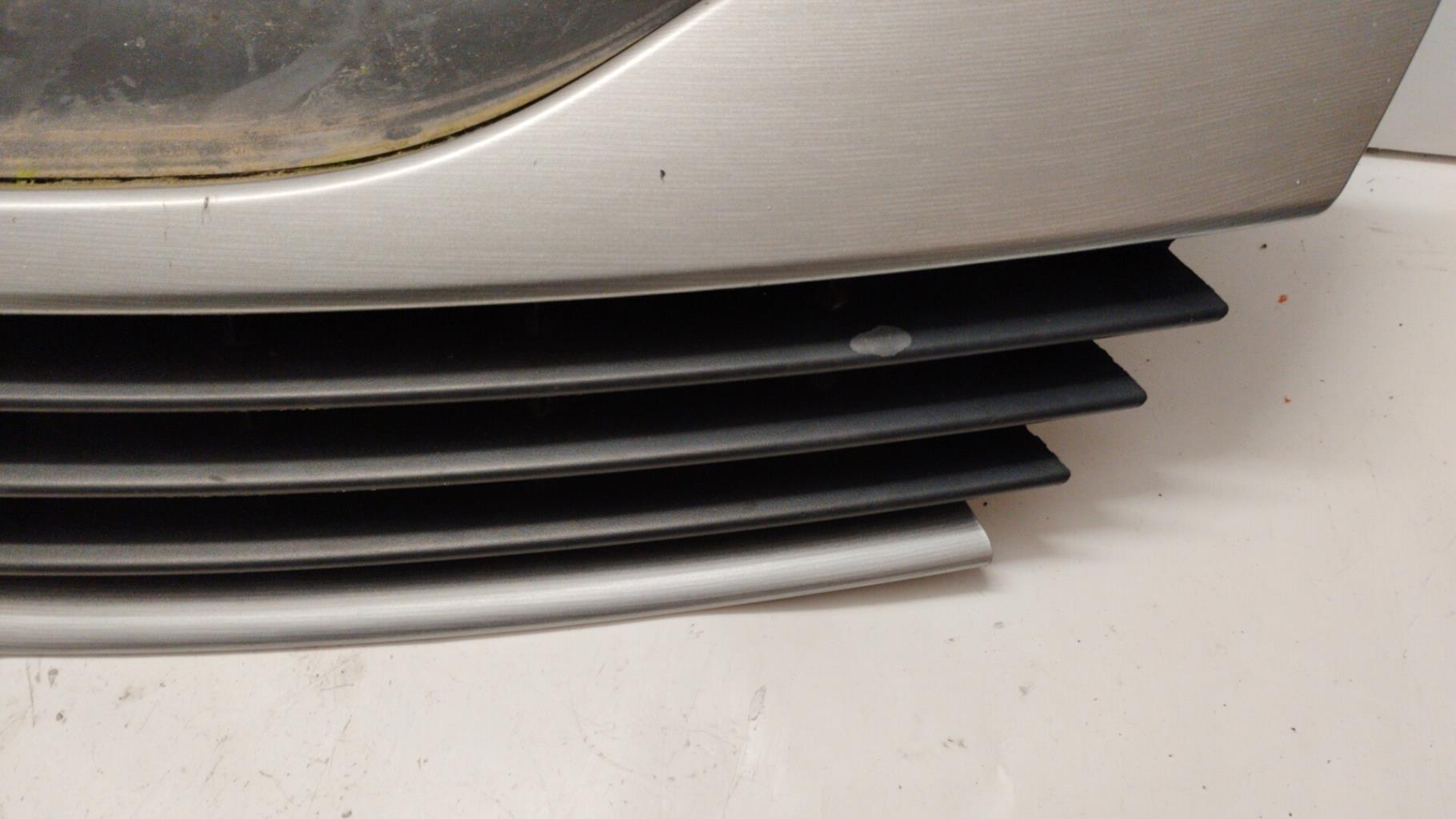 Calandre RENAULT LAGUNA 2 PHASE 1 Essence - 1
