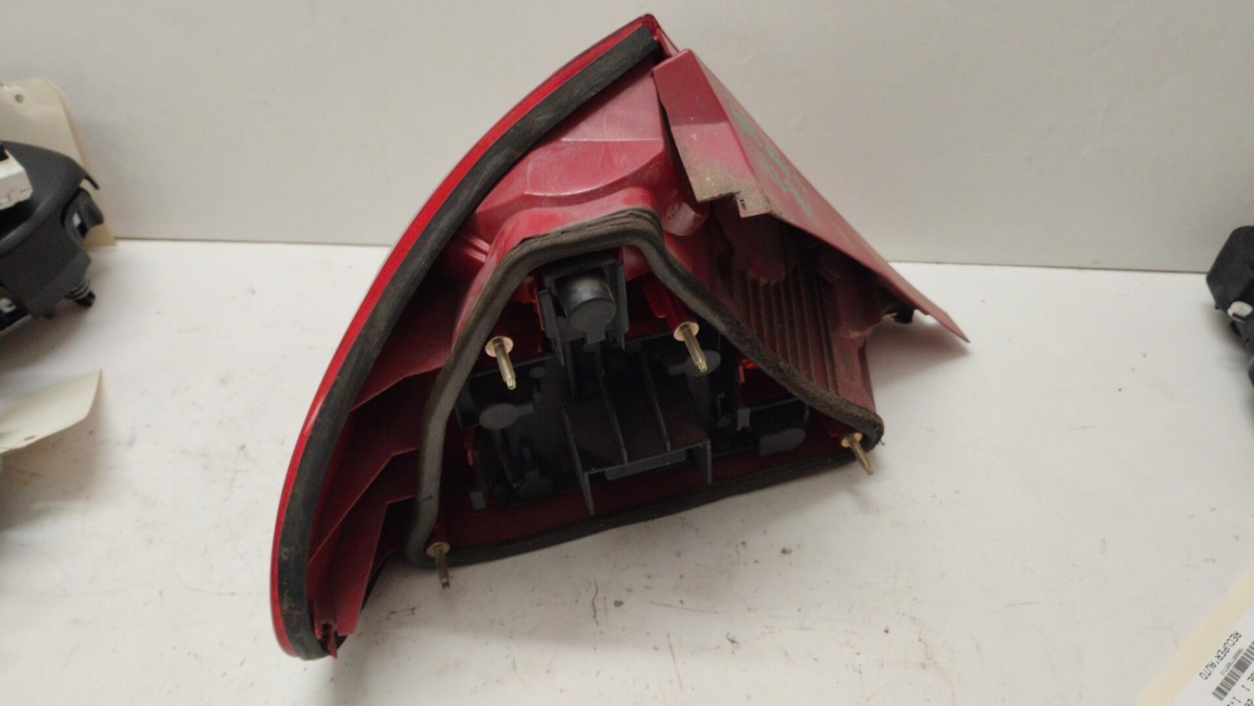 Fanale posteriore principale destro (luci) FORD MONDEO 1 PHASE 2 Gasolina - 1