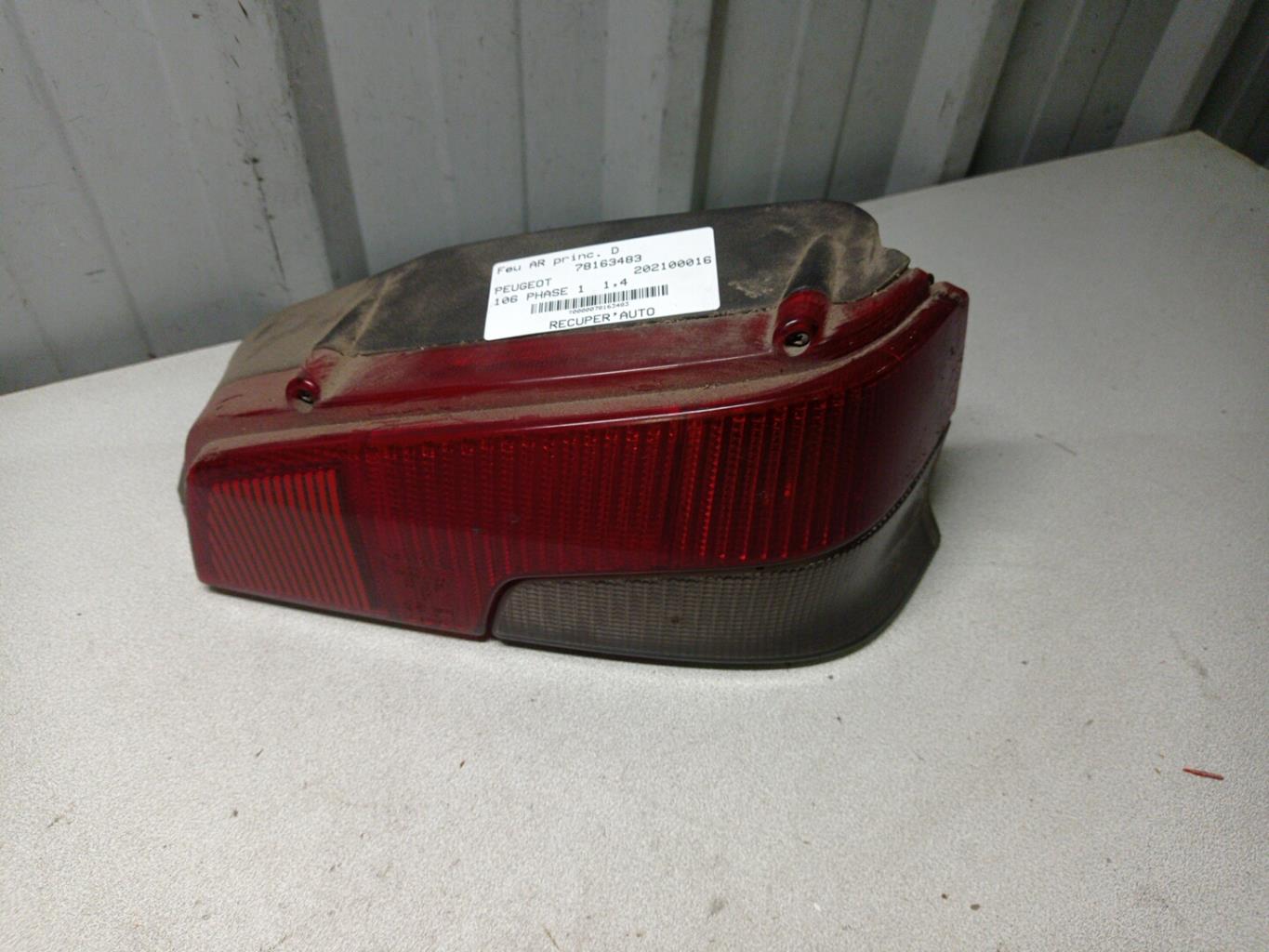 Fanale posteriore principale destro (luci) PEUGEOT 106 PHASE 1 Diésel - 1
