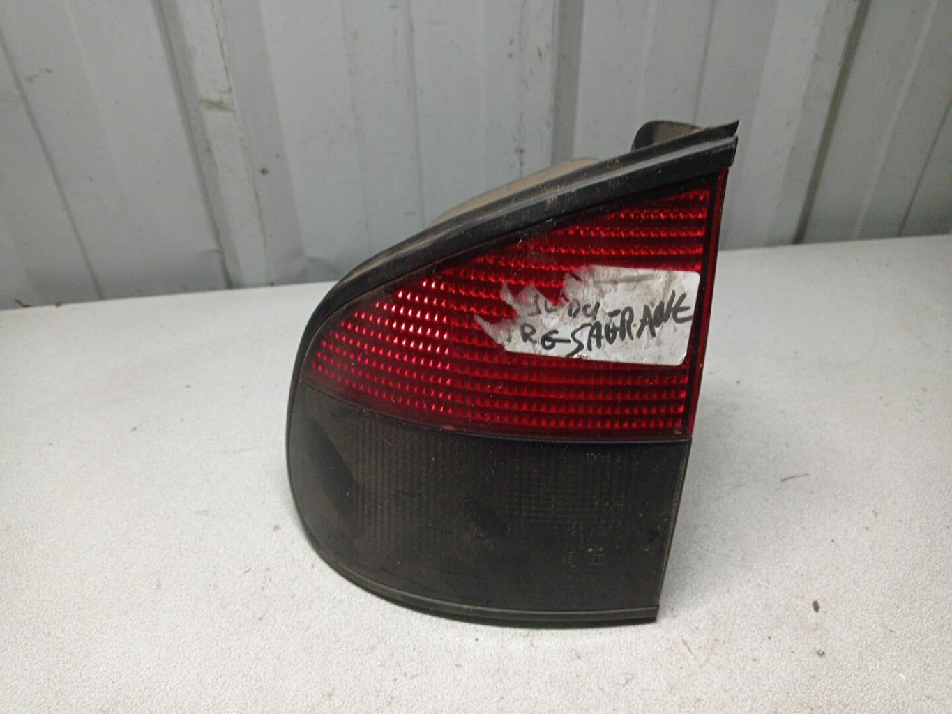 Fanale posteriore principale sinistro (luci) RENAULT SAFRANE PHASE 1 Diésel - 1