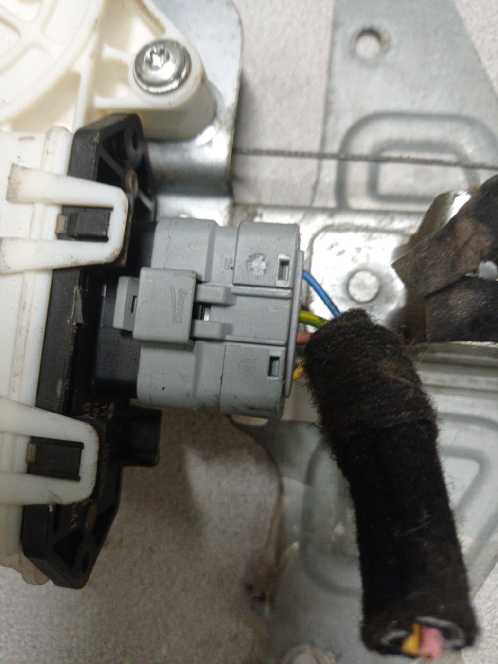 Alzacristalli elettrico posteriore sinistro CITROEN C4 1 PHASE 1 Diésel - 1