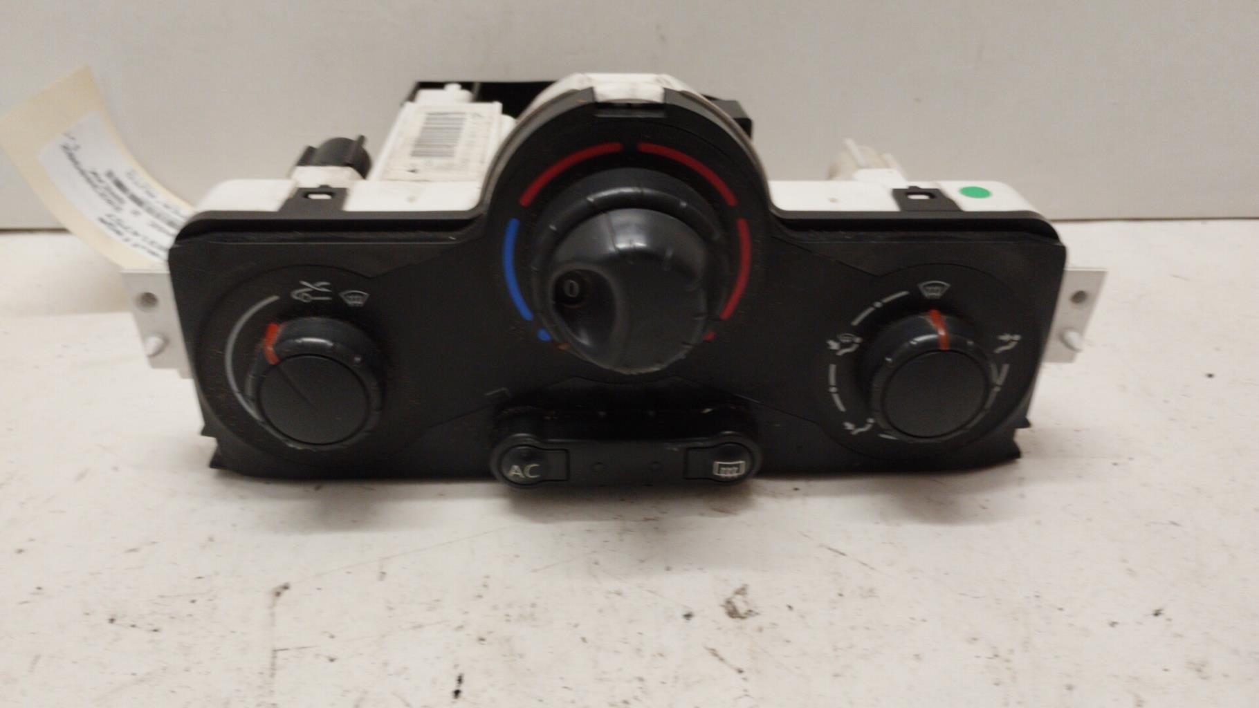 Commande chauffage RENAULT MEGANE 2 PHASE 2 BREAK Diesel - 1