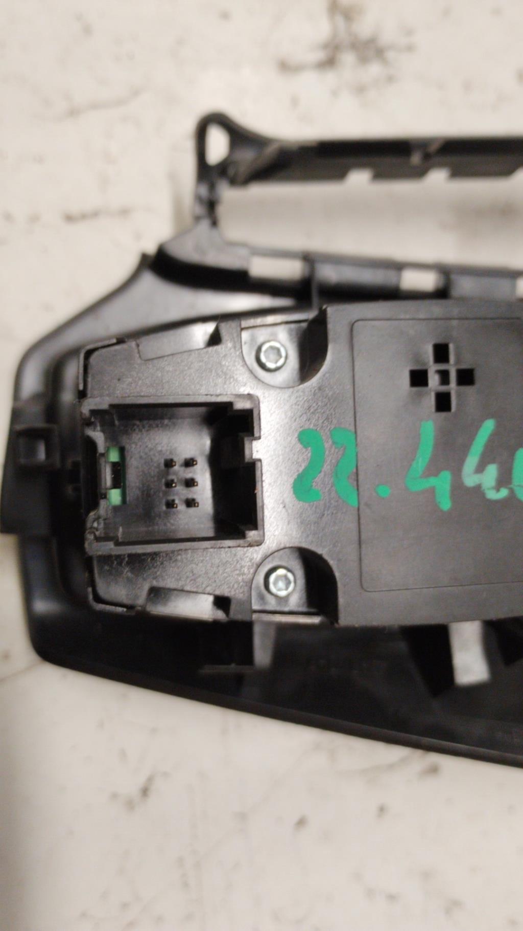 Commande de phare FORD FOCUS 3 PHASE 1 Diesel - 1
