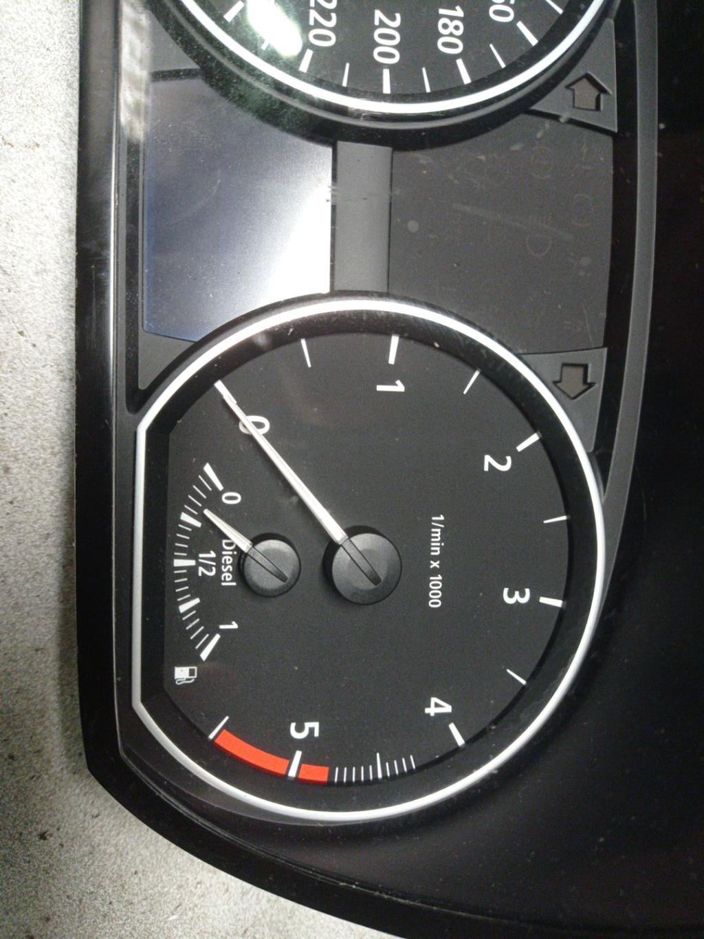 Compteur BMW SERIE 1 E87 PHASE 1 Diesel - 1