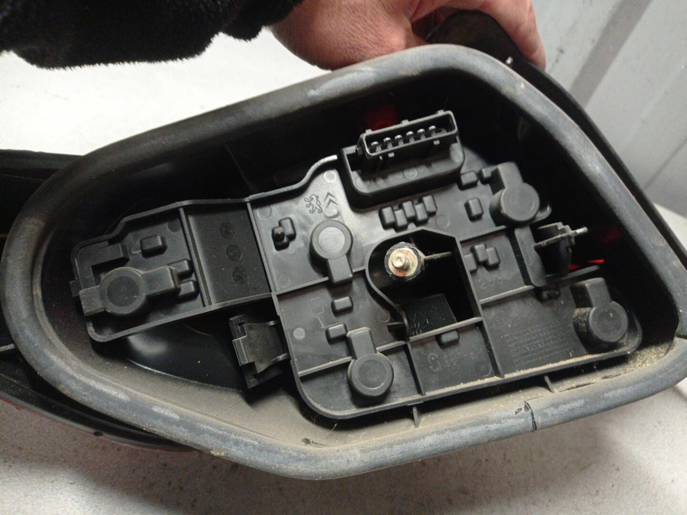 Fanale posteriore principale destro (luci) CITROEN XSARA PHASE 1 Gasolina - 1