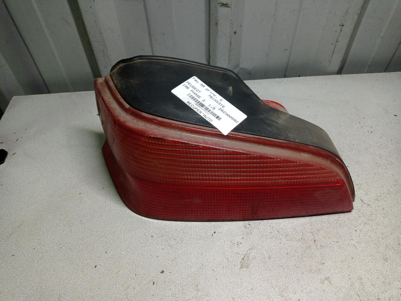 Fanale posteriore principale sinistro (luci) PEUGEOT 106 PHASE 2 Diésel - 1