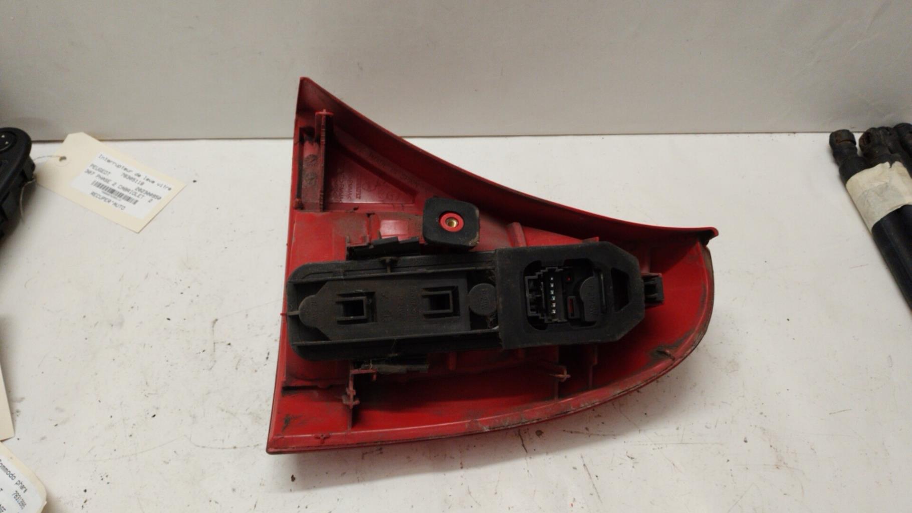 Fanale posteriore principale sinistro (luci) RENAULT CLIO 2 PHASE 1 Gasolina - 1
