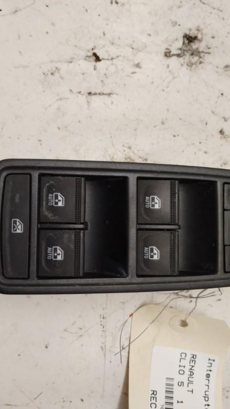 Interruttore lavacristalli anteriore sinistro RENAULT CLIO 5 PHASE 1 Gasolina - 1
