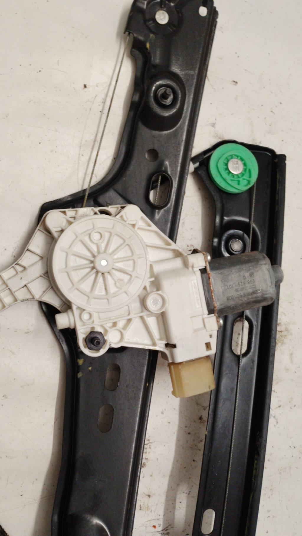 Alzacristalli elettrico anteriore destro BMW SERIE 3 E90 PHASE 1 Diésel - 1