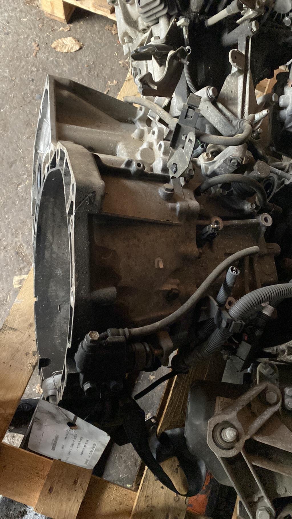 Boite de vitesses NISSAN X-TRAIL 1 PHASE 1 Diesel - 1