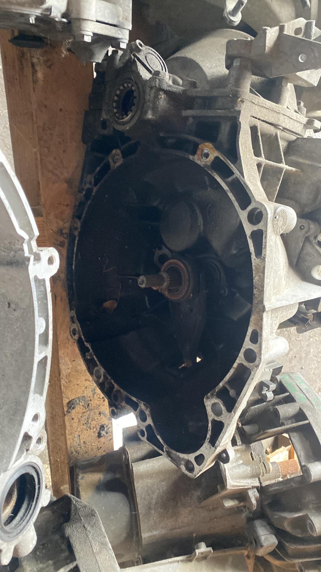 Boite de vitesses PEUGEOT 407 PHASE 1 Diesel - 1