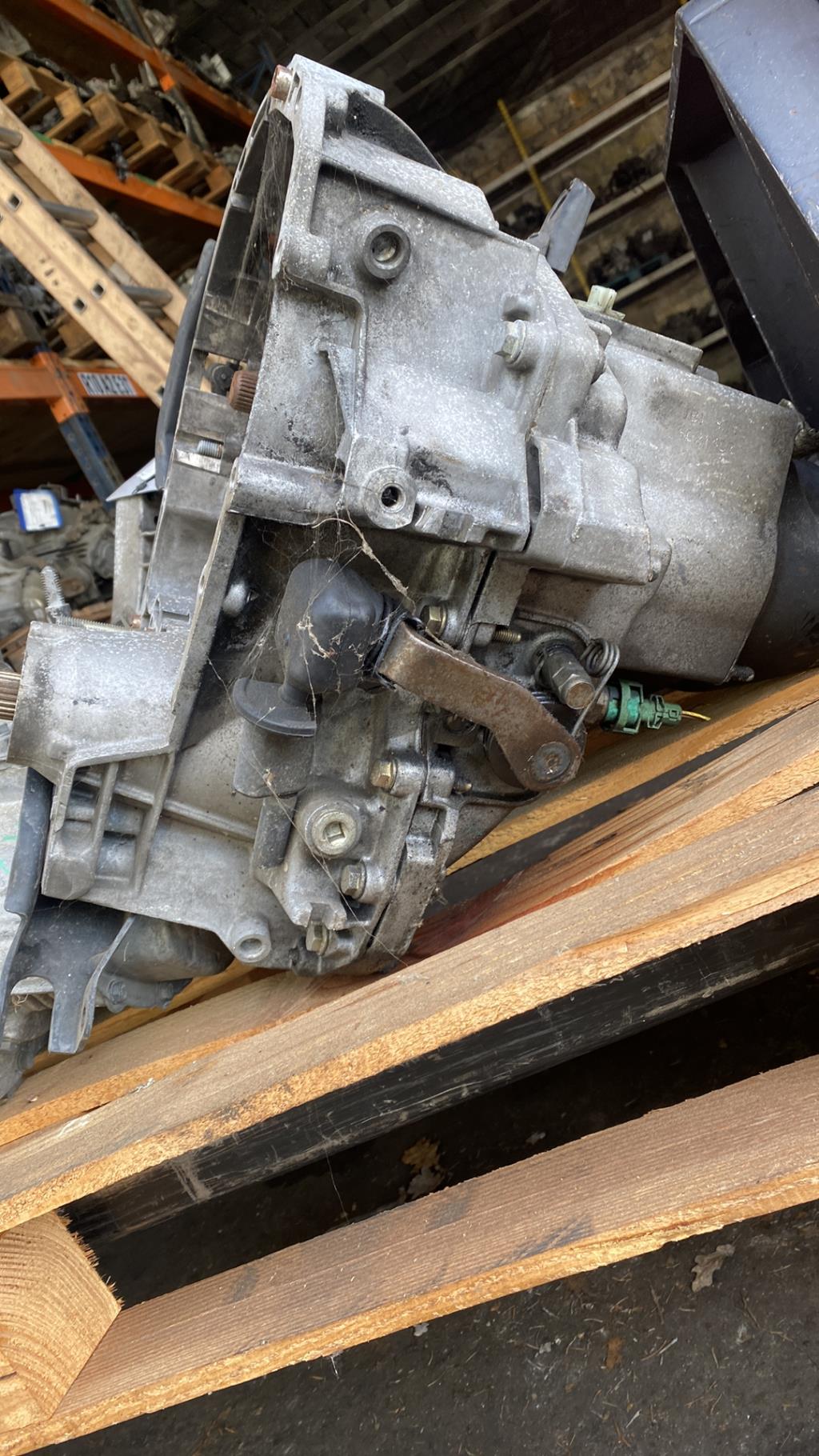 Boite de vitesses RENAULT CLIO 2 PHASE 1 Diesel - 1
