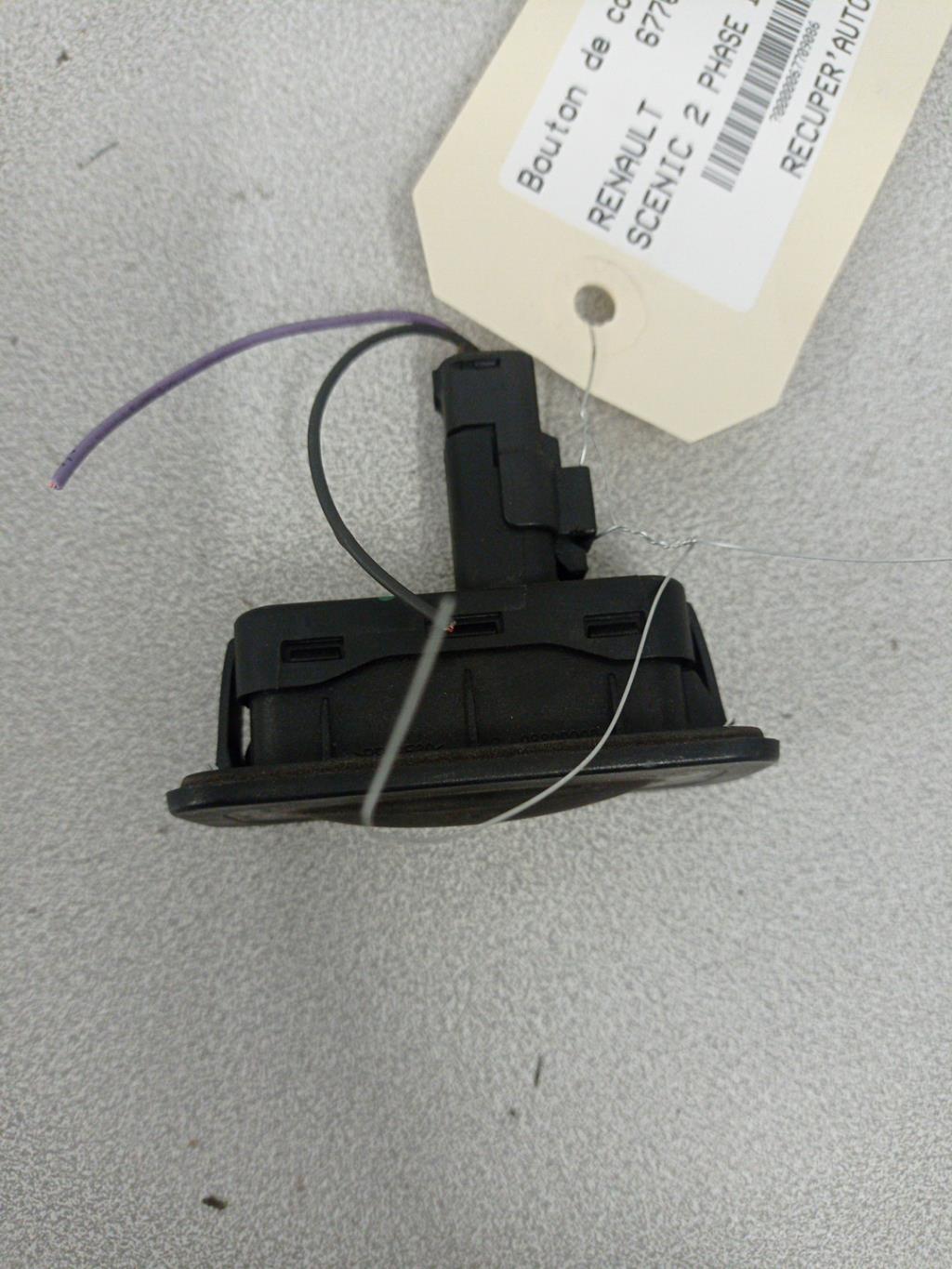 Bouton de coffre RENAULT SCENIC 2 PHASE 1 Diesel - 1