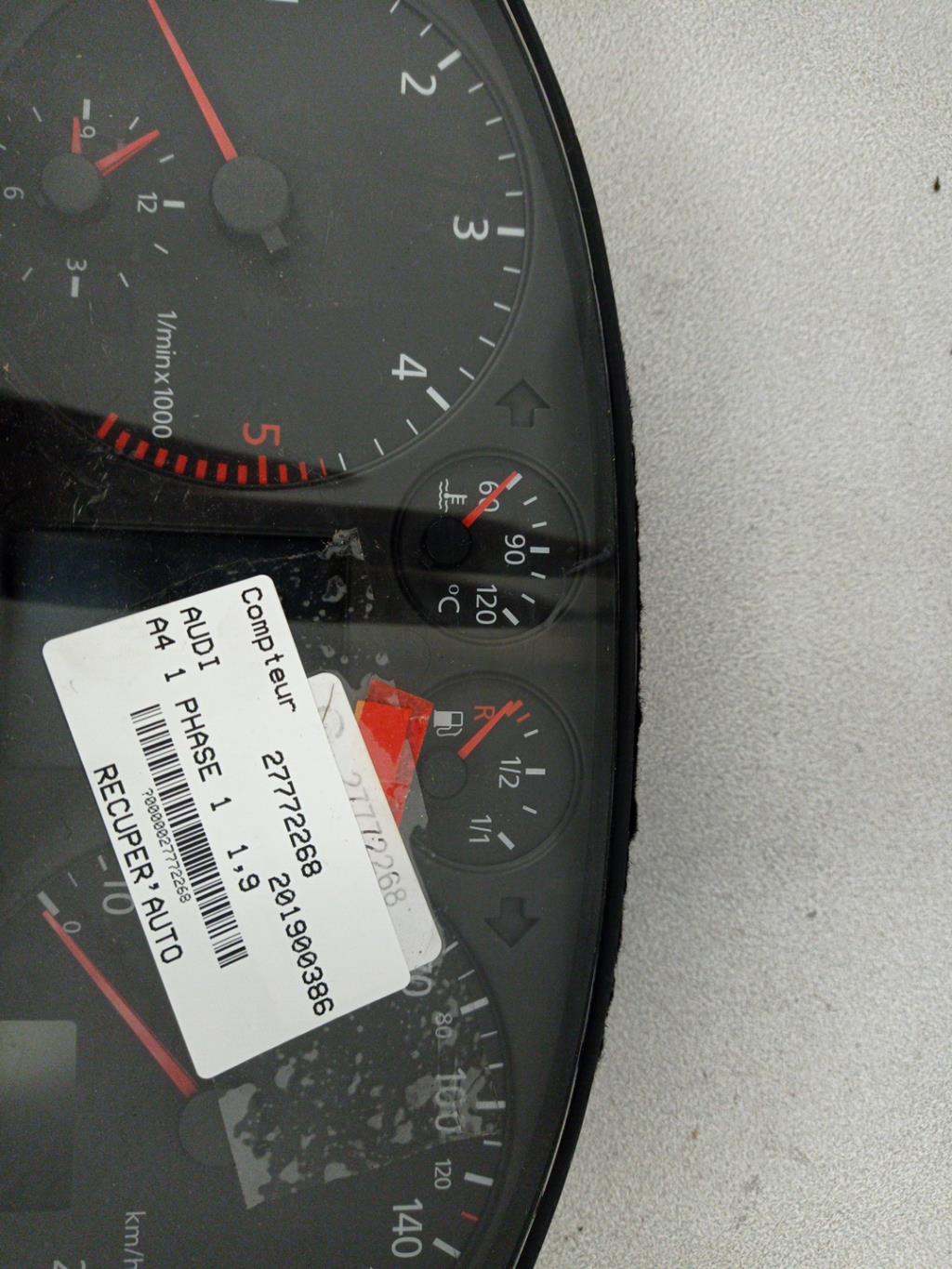 Compteur AUDI A4 1 PHASE 1 Diesel - 1