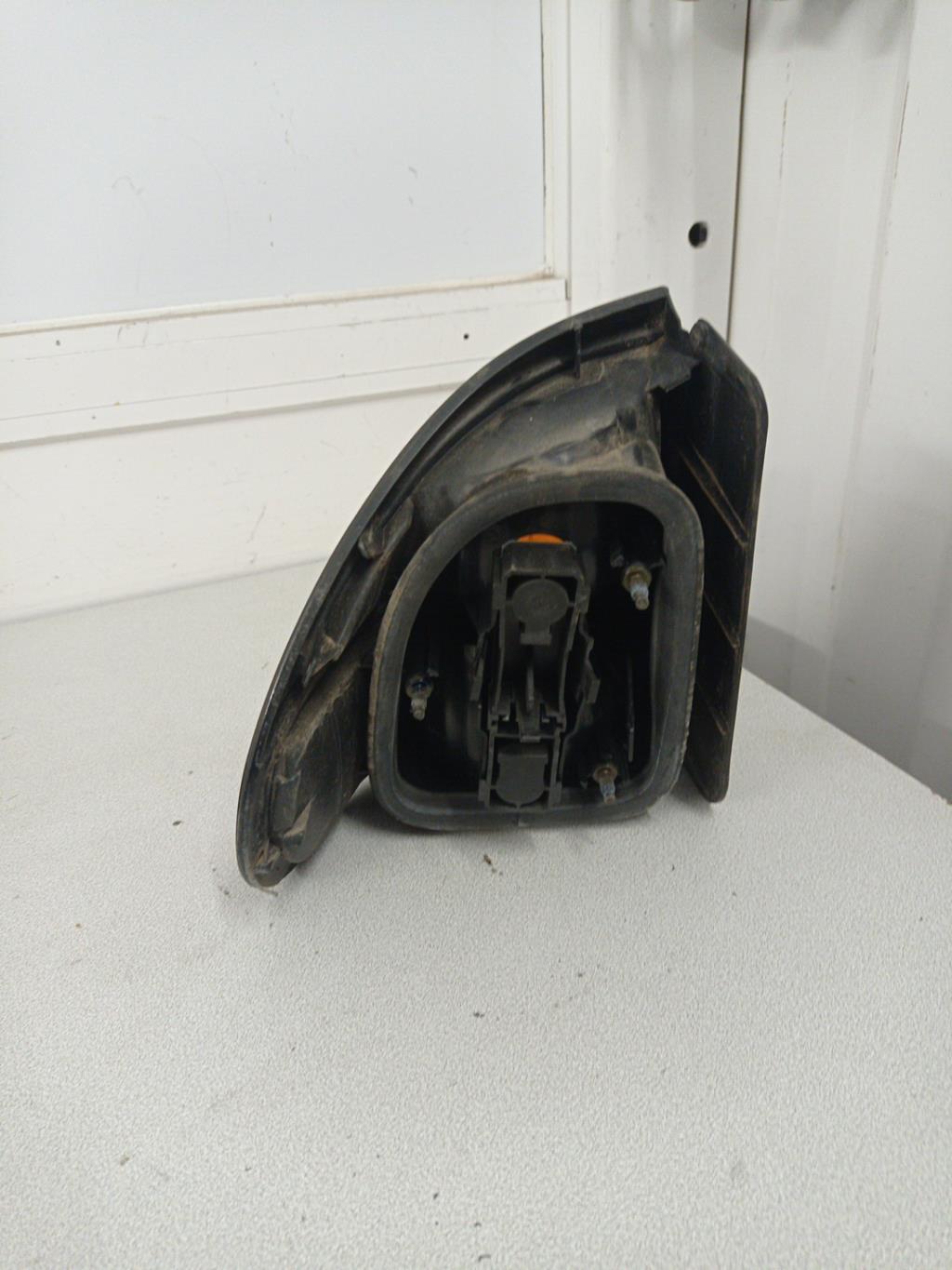 Fanale posteriore principale destro (luci) RENAULT LAGUNA 1 PHASE 2 Diésel - 1