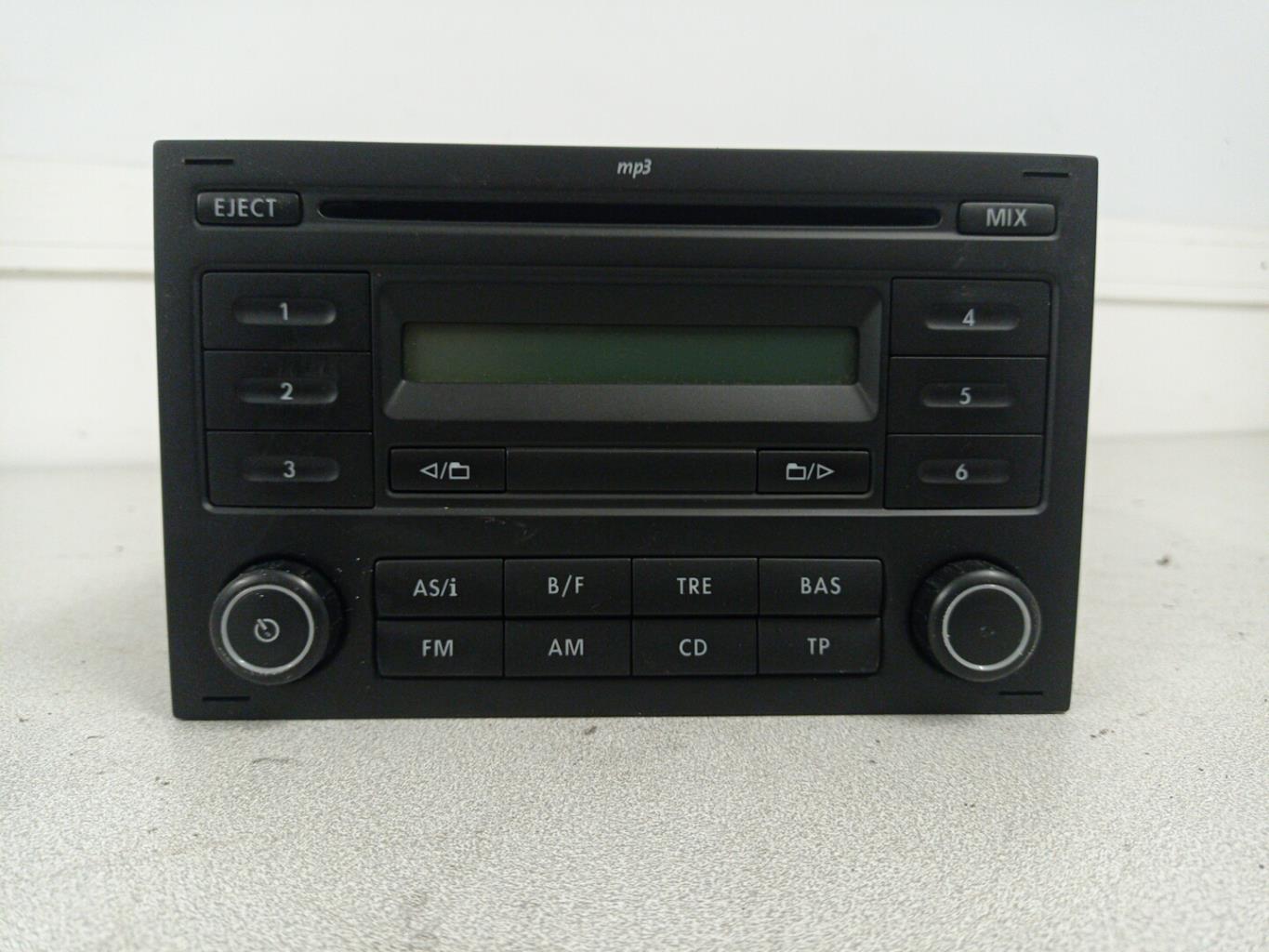 Autoradio originale VOLKSWAGEN POLO 4 PHASE 2 Diésel - 1