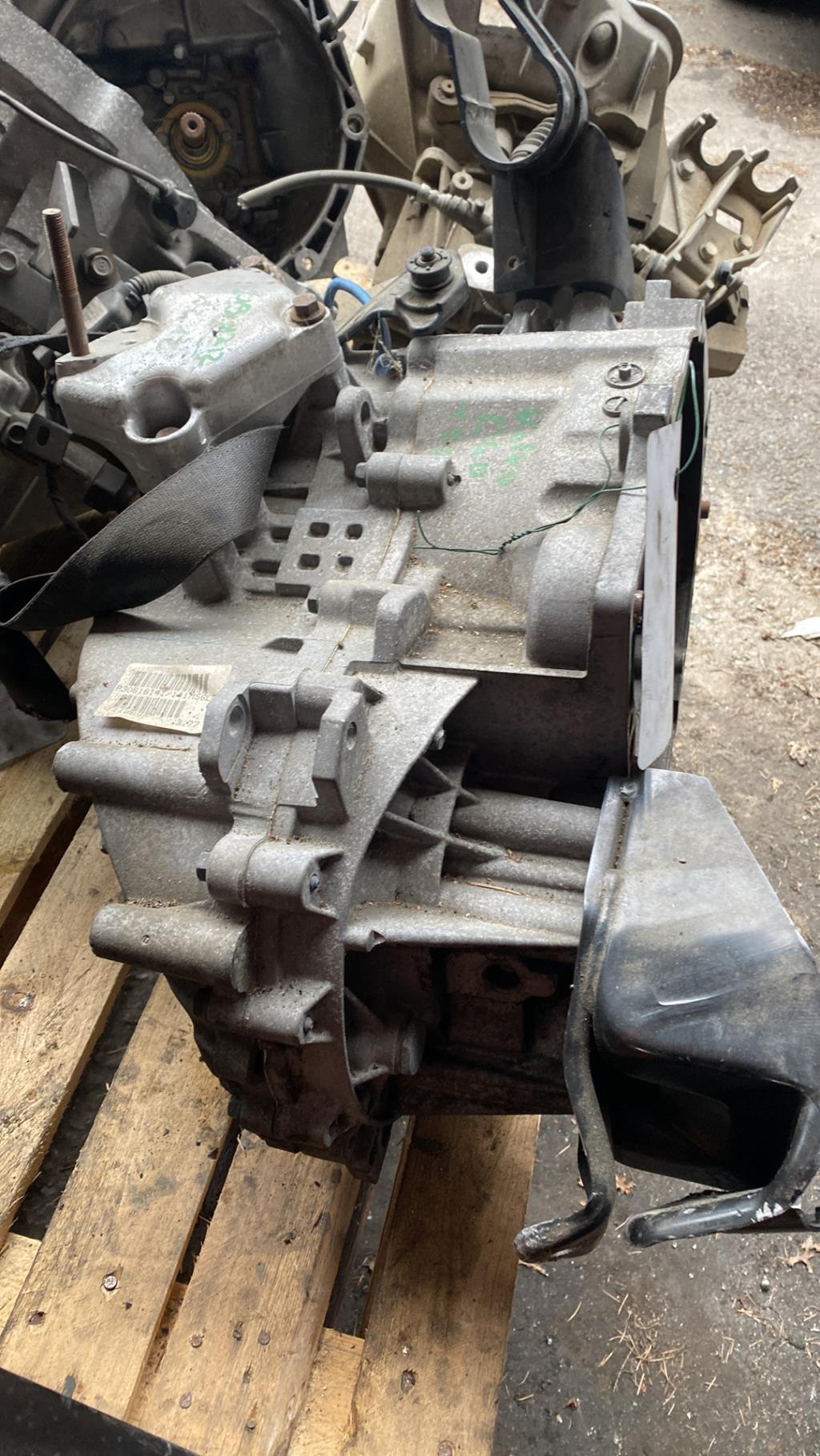 Boite de vitesses VOLVO V 40 1 PHASE 2 BREAK Diesel - 1