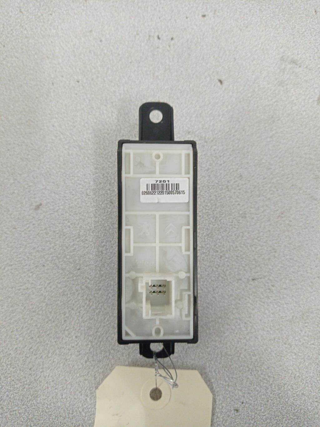 Botón/Interruptor PEUGEOT 208 1 PHASE 2 Diésel - 1