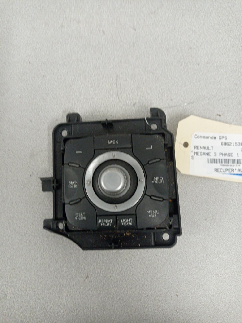 Commande GPS RENAULT MEGANE 3 PHASE 1 Diesel - 1