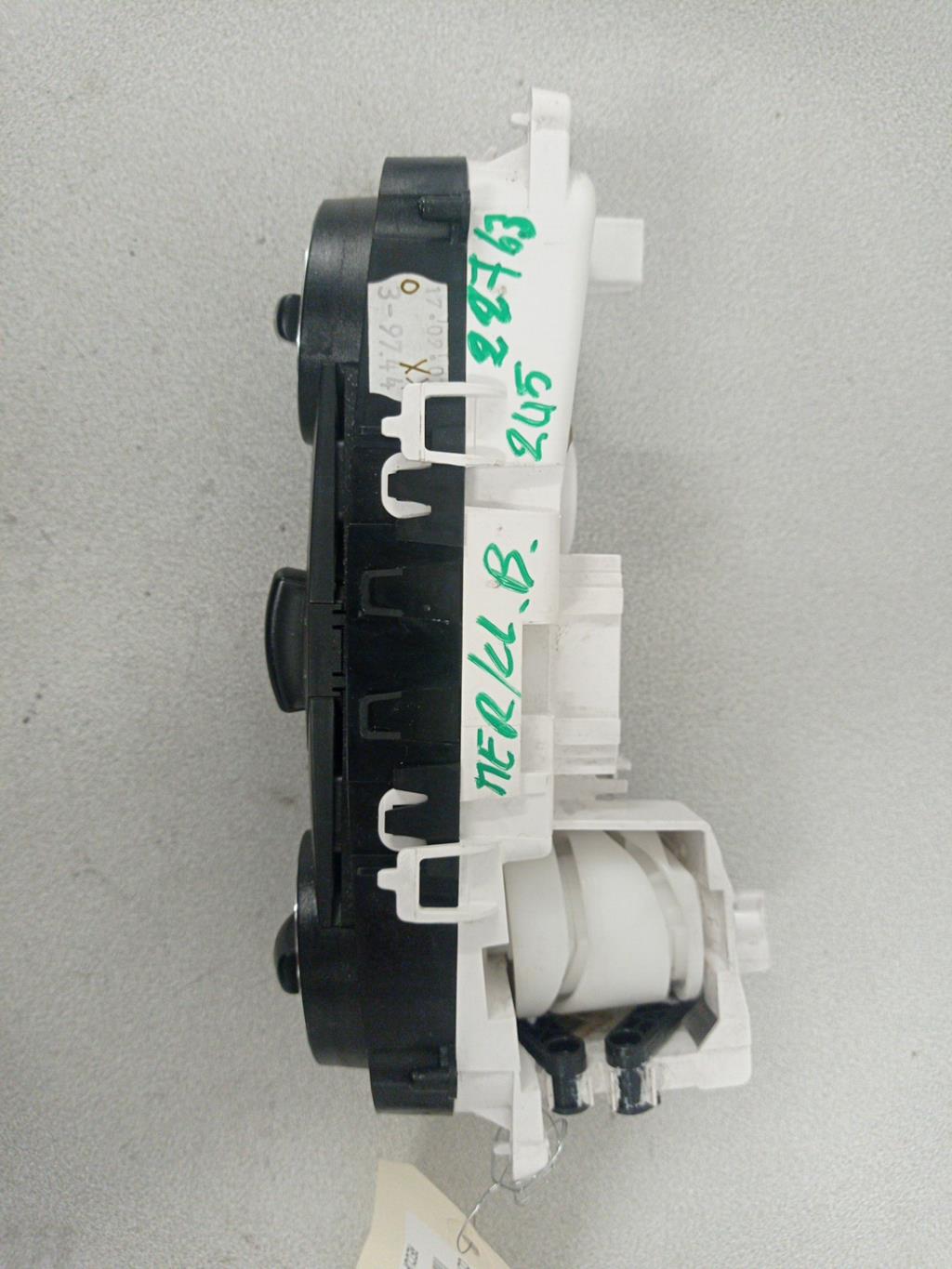Commande chauffage MERCEDES CLASSE B 245 PHASE 1 Diesel - 1