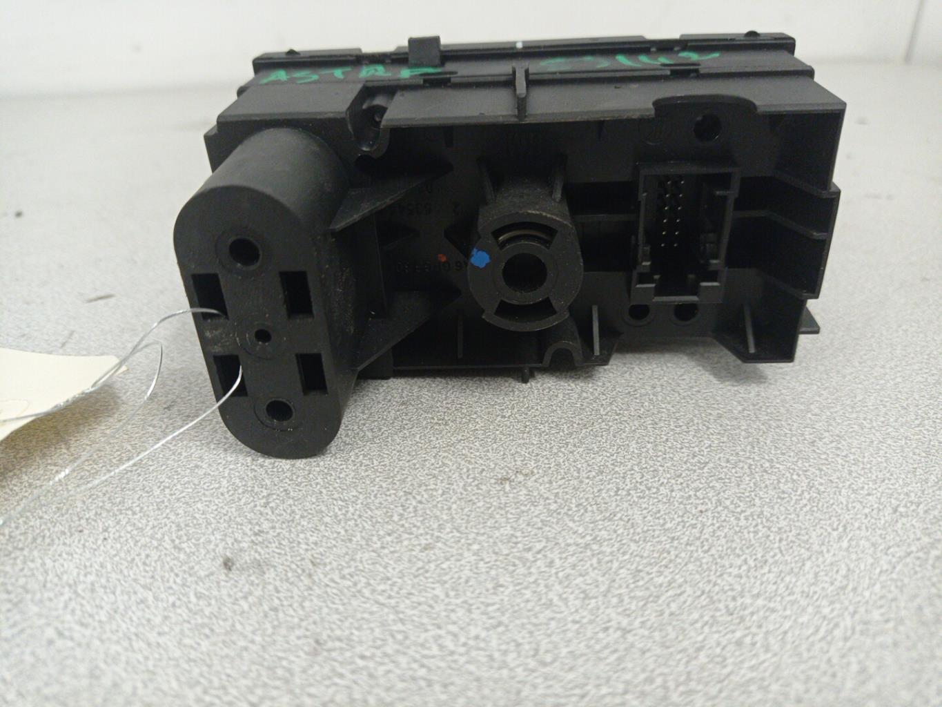 Commande de phare OPEL ASTRA H PHASE 1 Diesel - 1