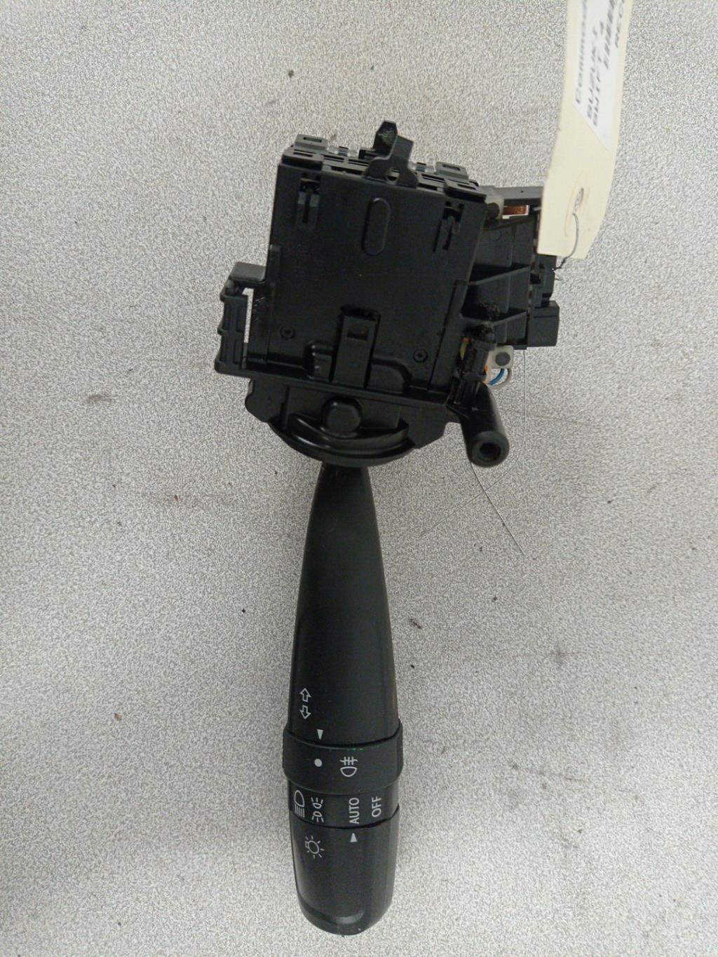 Commodo phare SUZUKI SWIFT 4 Essence - 1