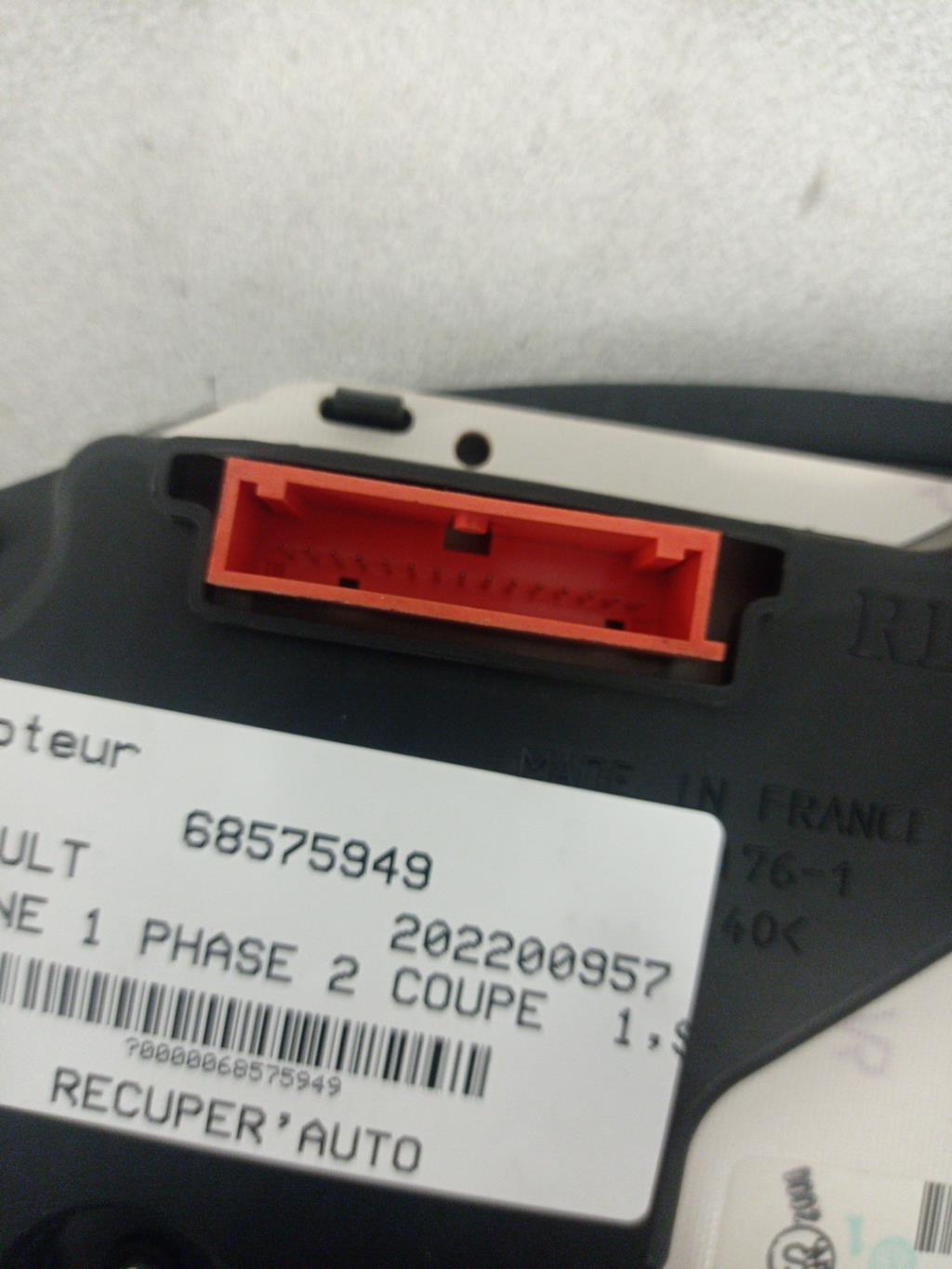 Compteur RENAULT MEGANE 1 PHASE 2 COUPE Diesel - 1