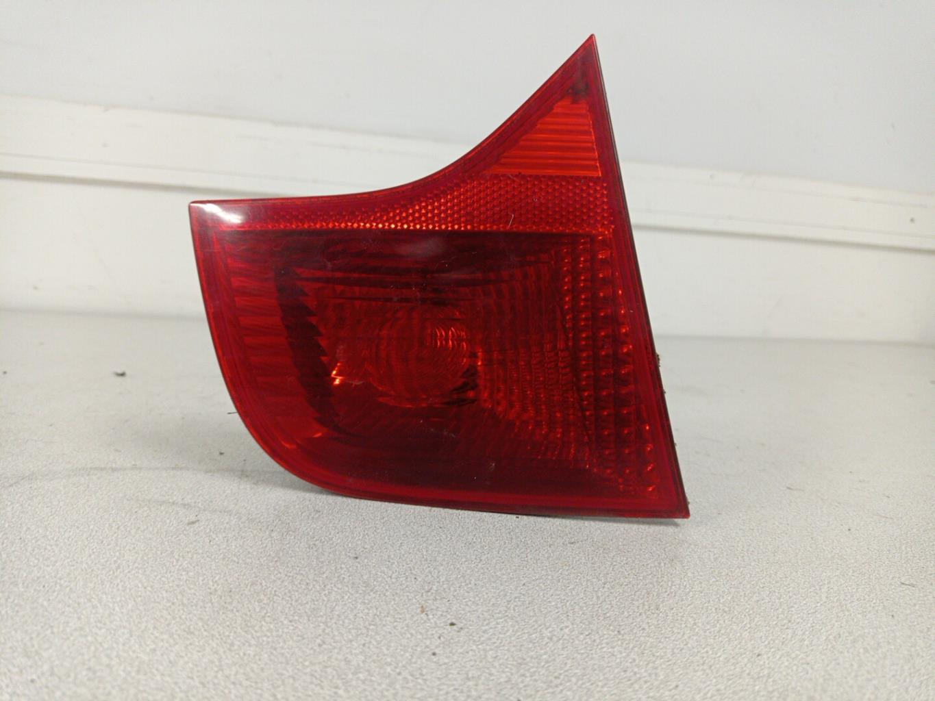 Feu arriere secondaire gauche (feux) AUDI A4 2 PHASE 2 Diesel - 1