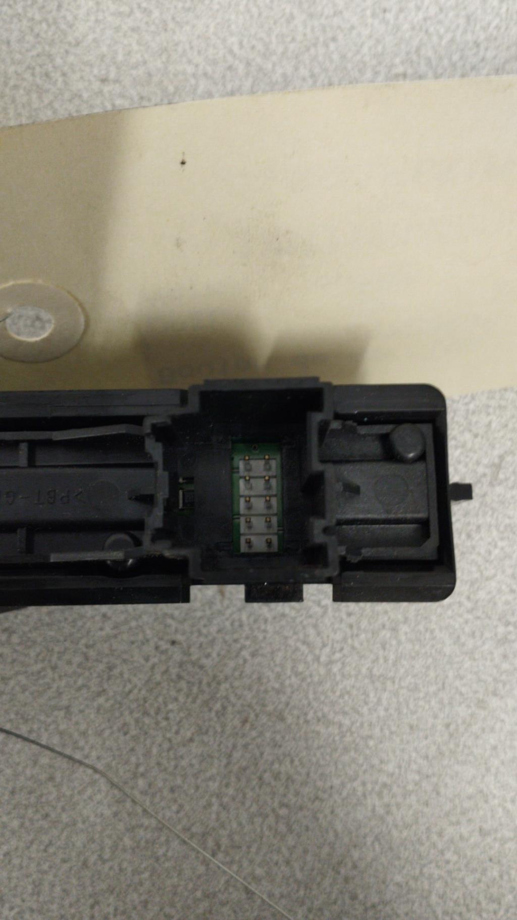 Bouton de warning OPEL ASTRA J PHASE 1 Diesel - 1