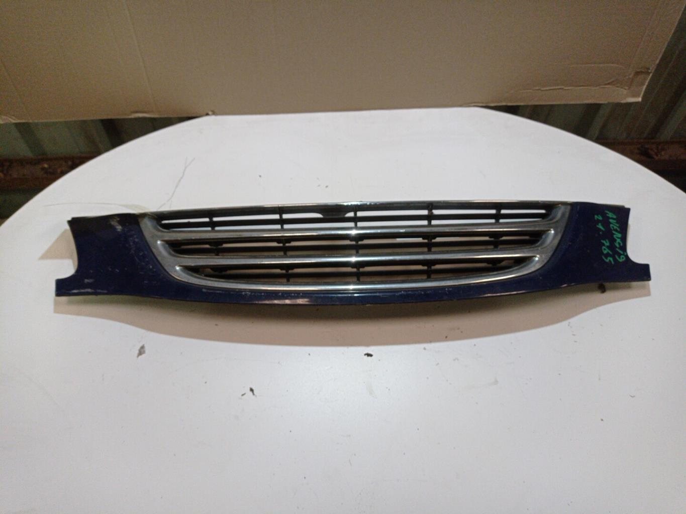 Calandra TOYOTA AVENSIS 1 PHASE 1 Gasolina - 1