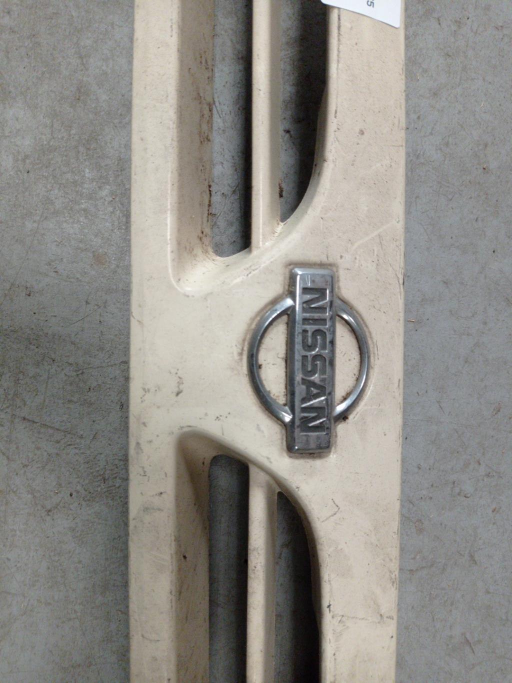 Calandra NISSAN ALMERA 1 PHASE 2 Gasolina - 1