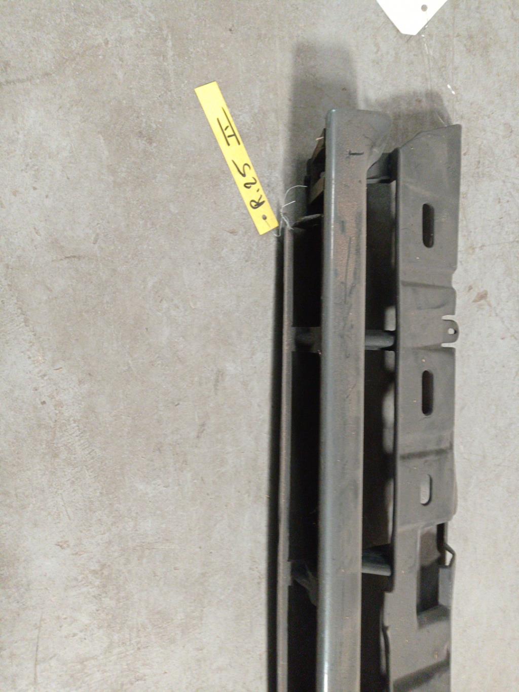 Calandre RENAULT R25 PHASE 2 Diesel - 1