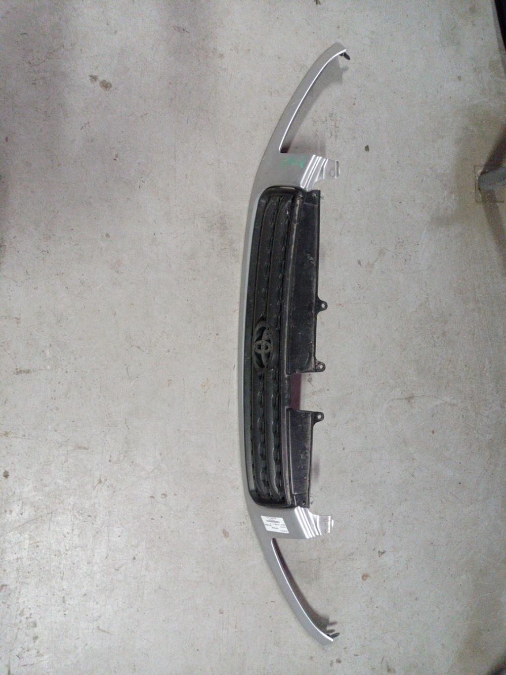 Calandre TOYOTA RAV4 1 PHASE 2 Essence - 1