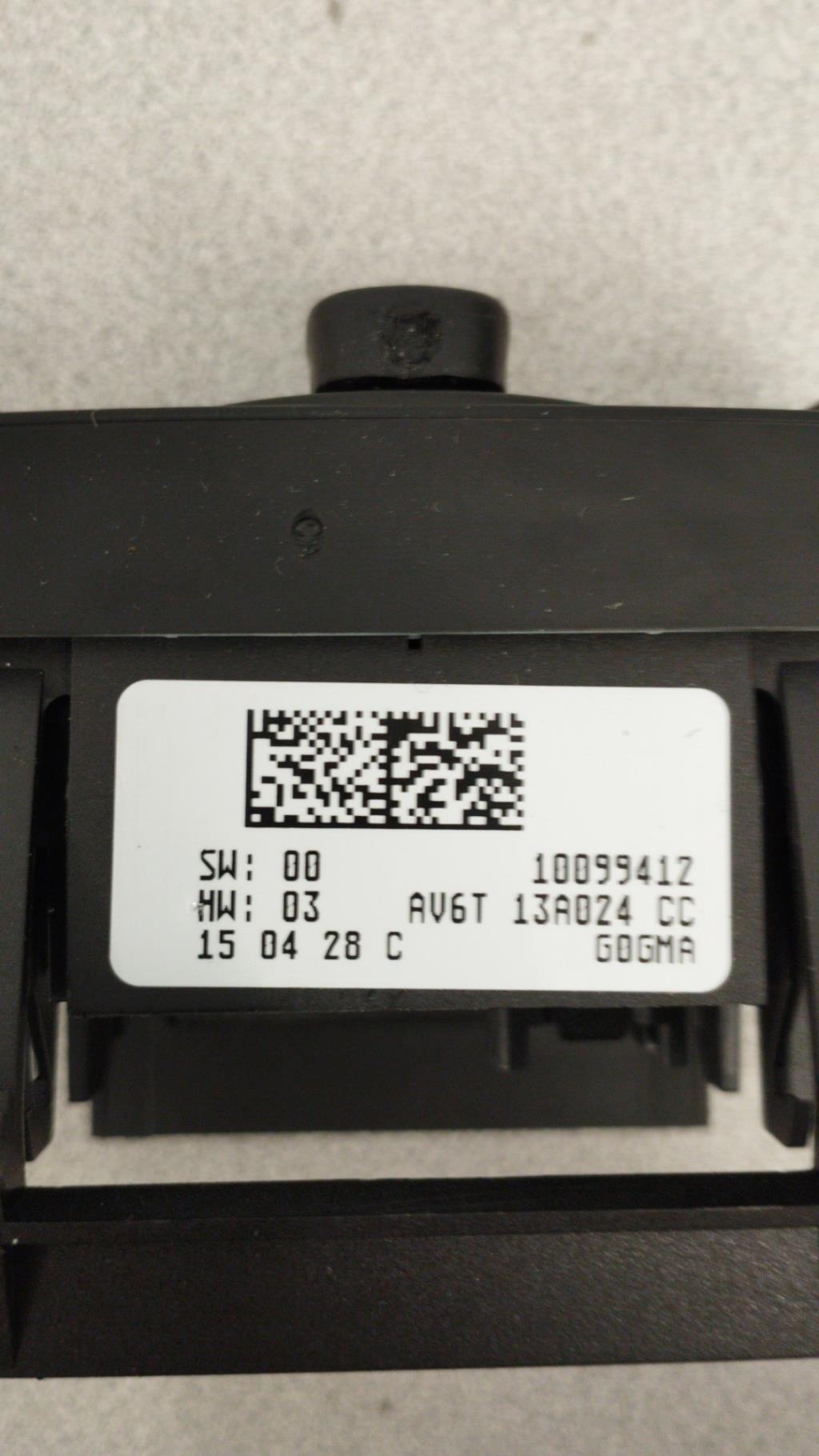 Commande de phare FORD C-MAX 2 PHASE 2 Essence - 1