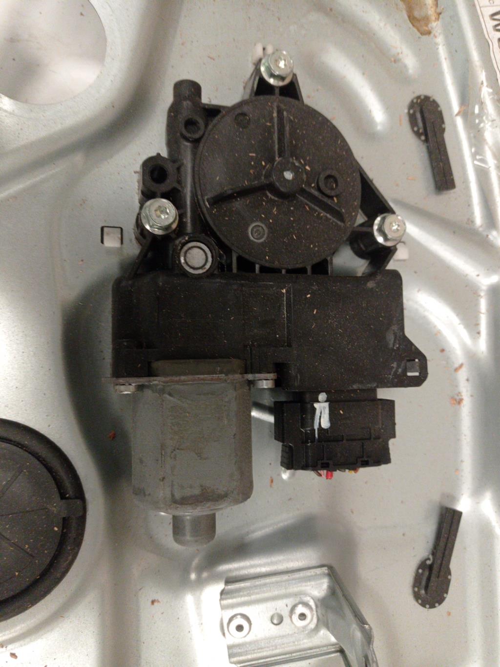 Alzacristalli elettrico posteriore destro HYUNDAI I 30 1 PHASE 1 BREAK Diésel - 1