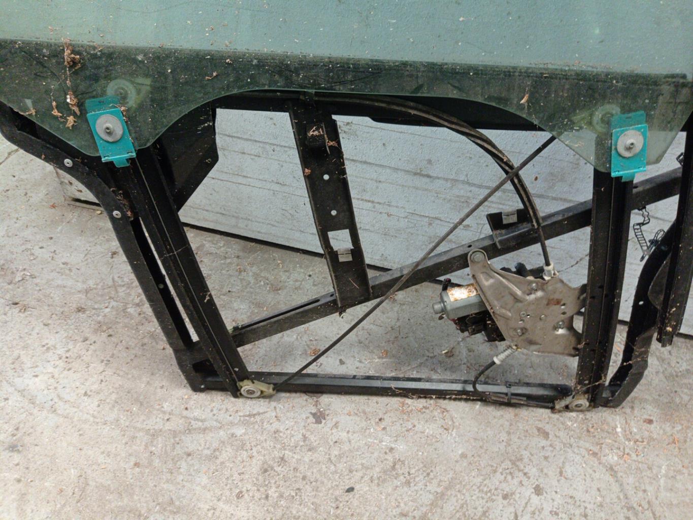 Alzacristalli elettrico anteriore destro AUDI A6 2 ALLROAD PHASE 2 BREAK Diésel - 1