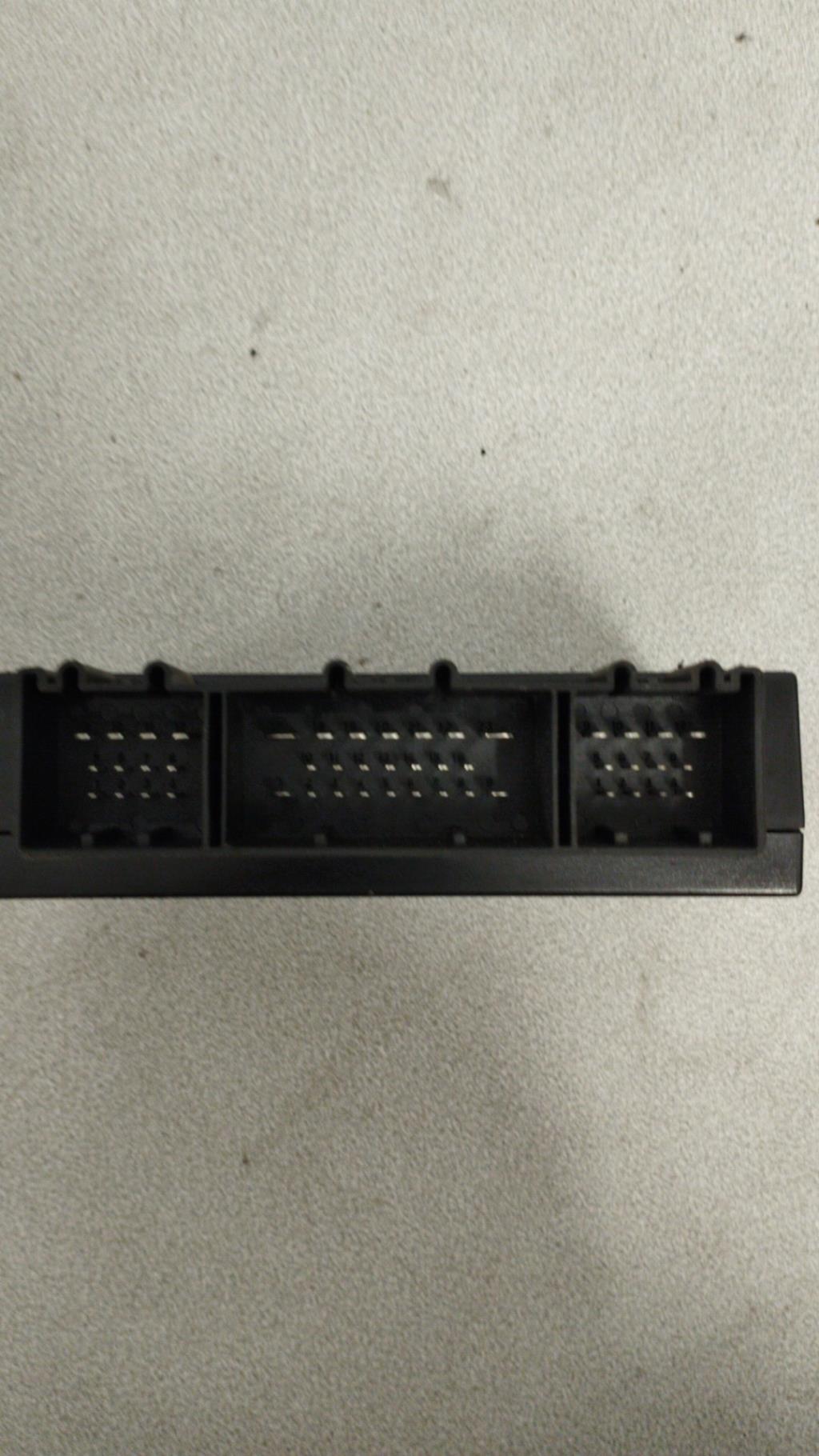 Boitier de centralisation VOLKSWAGEN POLO 4 PHASE 2 Diesel - 1