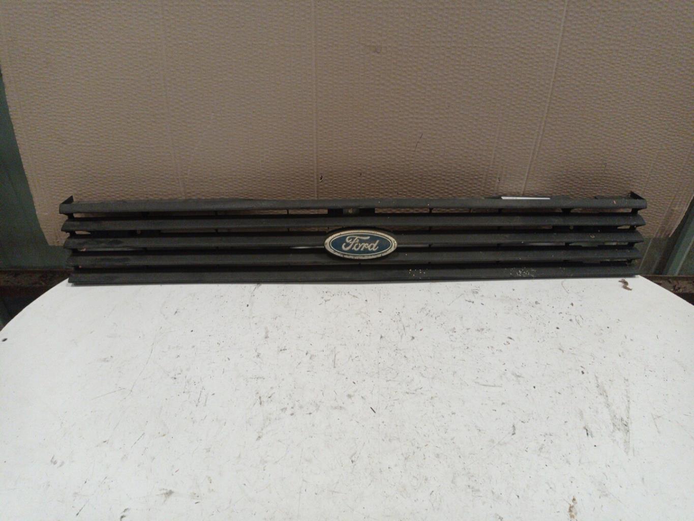 Calandre FORD FIESTA 1 Essence - 1