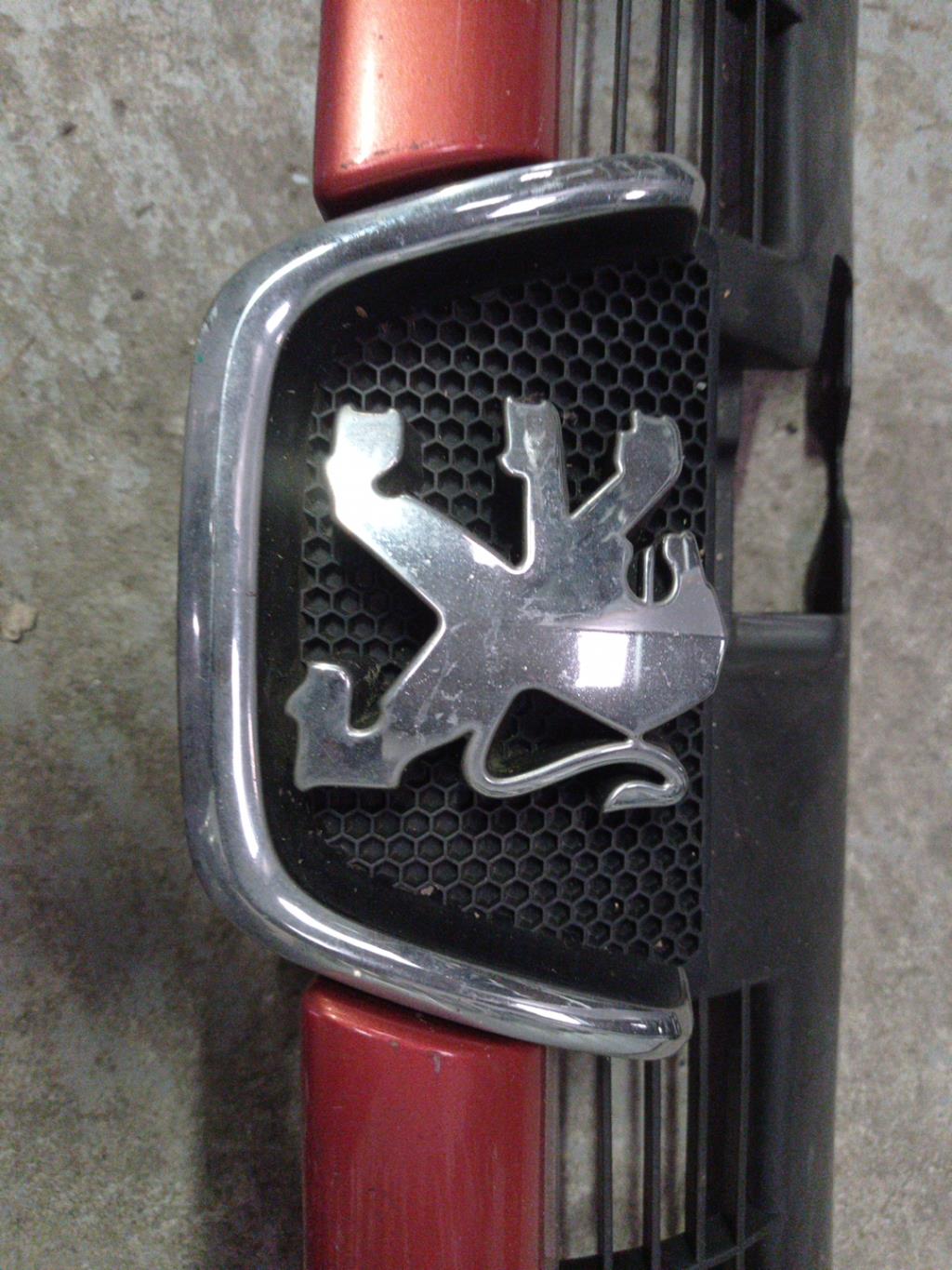 Calandre PEUGEOT 206 PHASE 1 Essence - 1