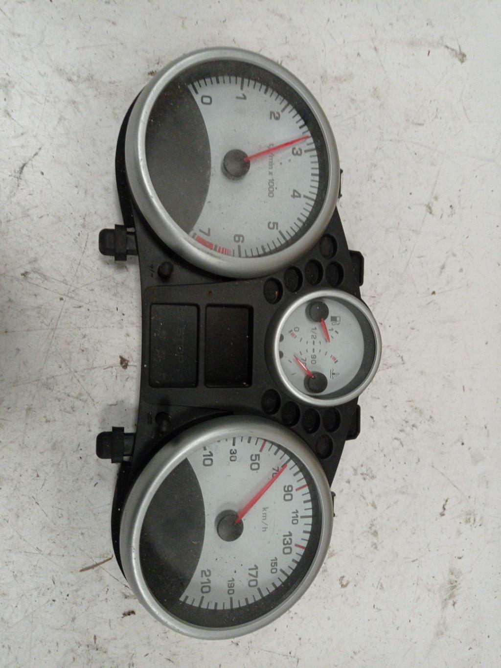 Tachimetro PEUGEOT 206+ Gasolina - 1