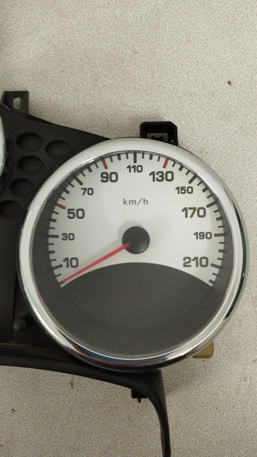 Compteur PEUGEOT 207 PHASE 2 BREAK Diesel - 1
