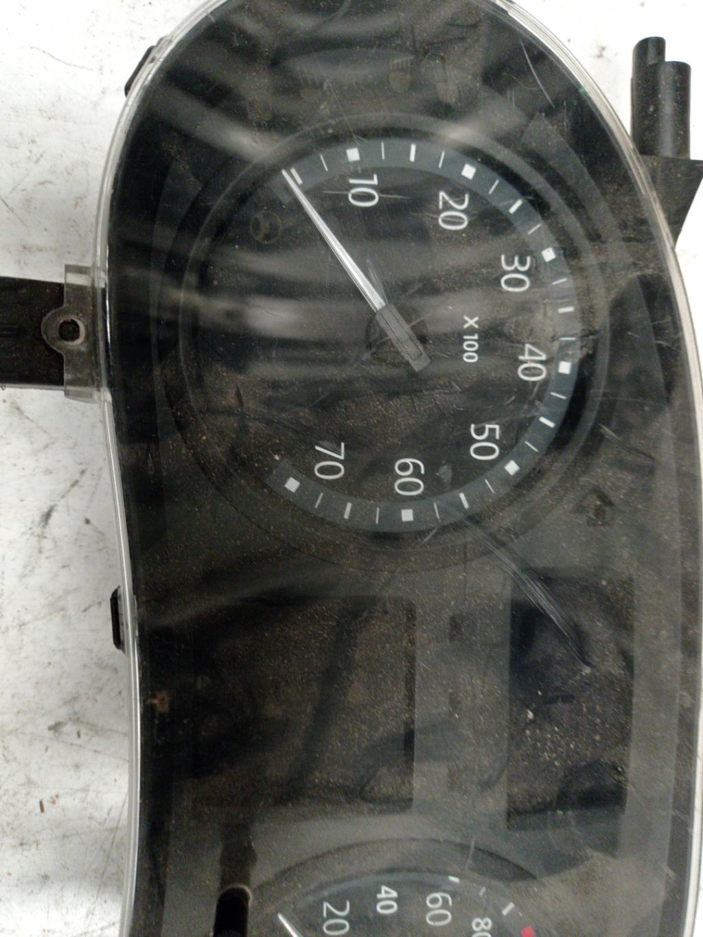 Compteur RENAULT CLIO 2 PHASE 2 Essence - 1