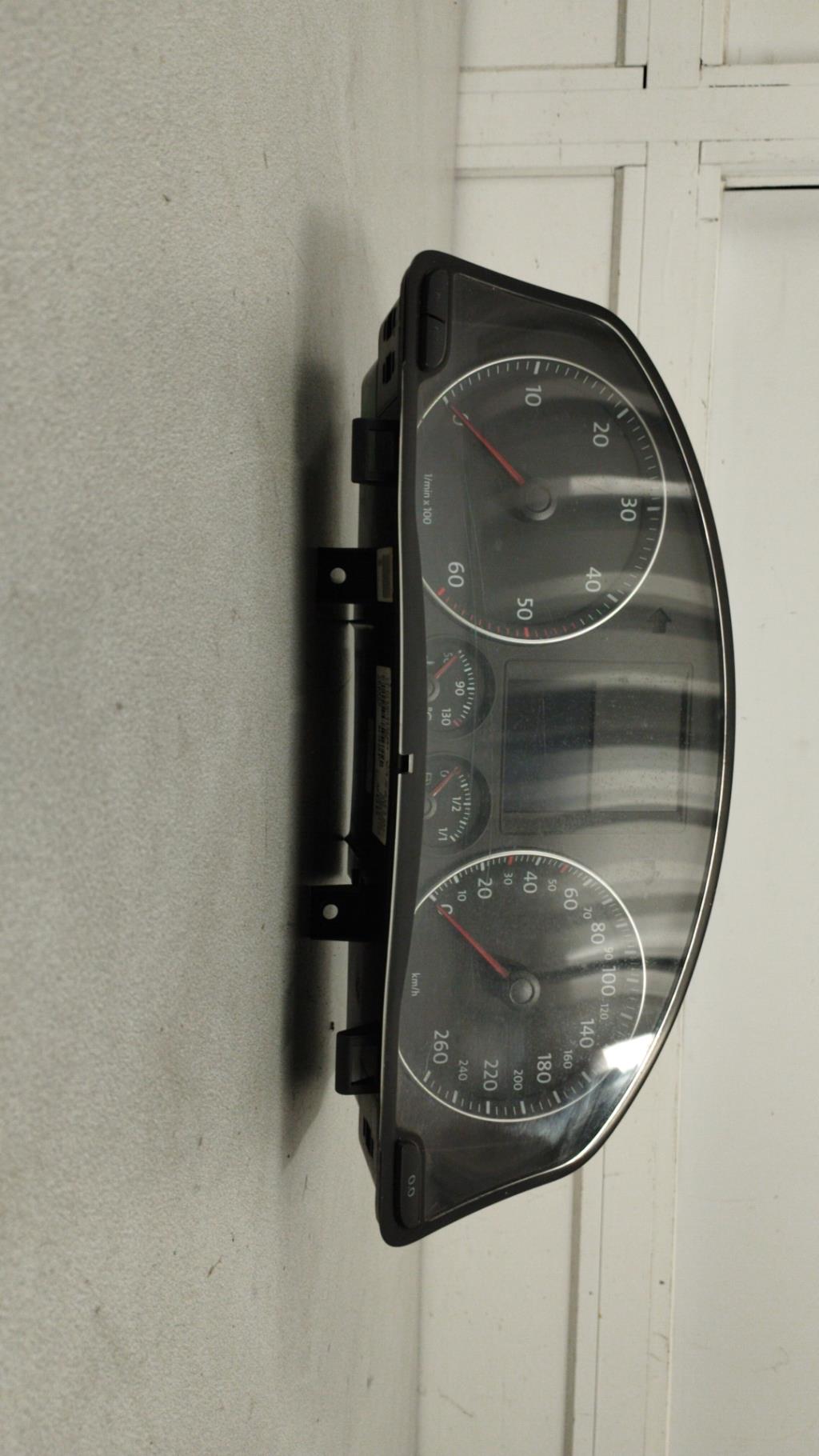 Compteur VOLKSWAGEN GOLF 5 Diesel - 1