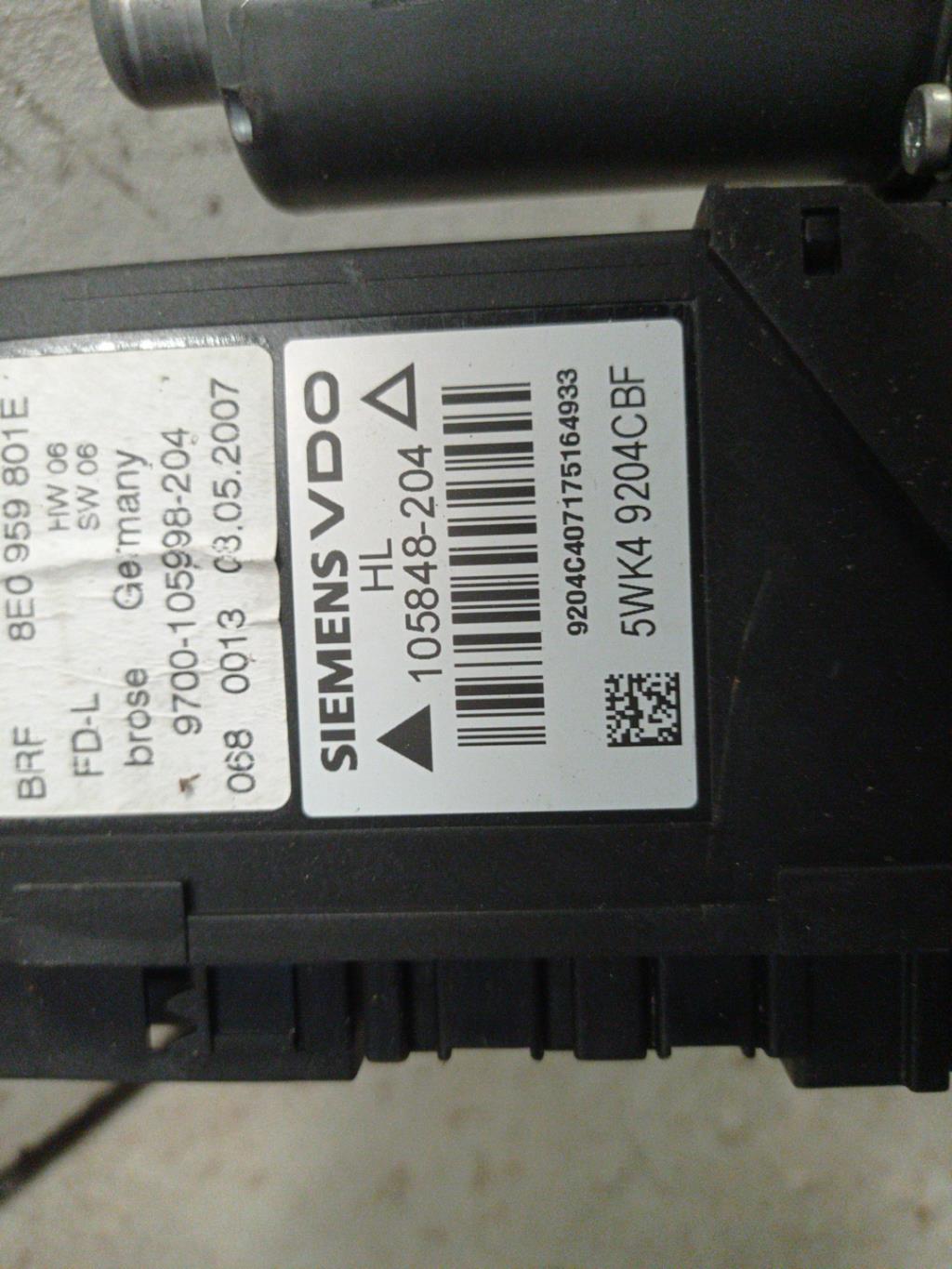 Alzacristalli elettrico posteriore sinistro AUDI A4 2 PHASE 2 Diésel - 1