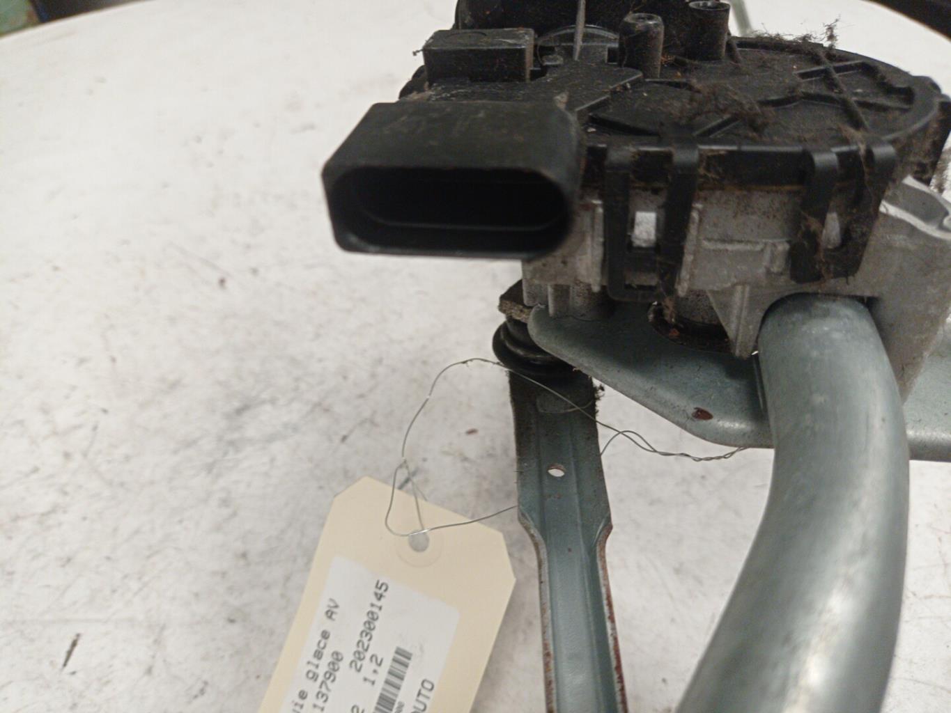 Motore tergicristallo anteriore VOLKSWAGEN POLO 4 PHASE 2 Gasolina - 1