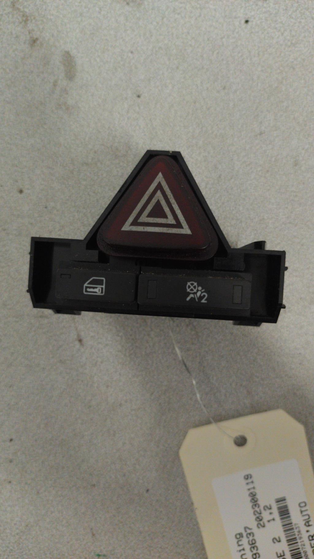 Bouton de warning OPEL CORSA D PHASE 2 Diesel - 1
